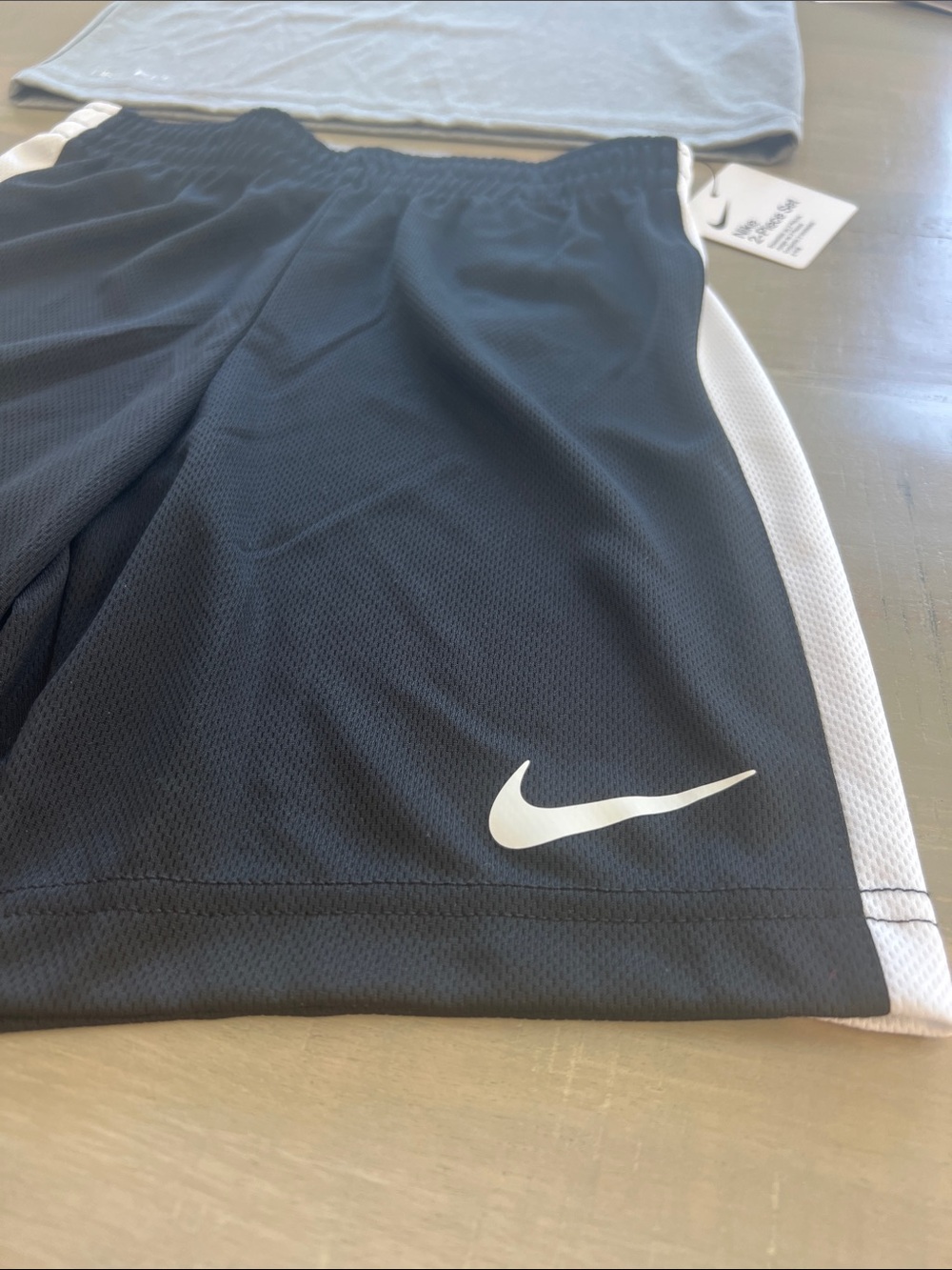 🆕 Nike Gray and Black Boys Athletic Set. Size: 5T (6 M). NWT. - Picture 9 of 16